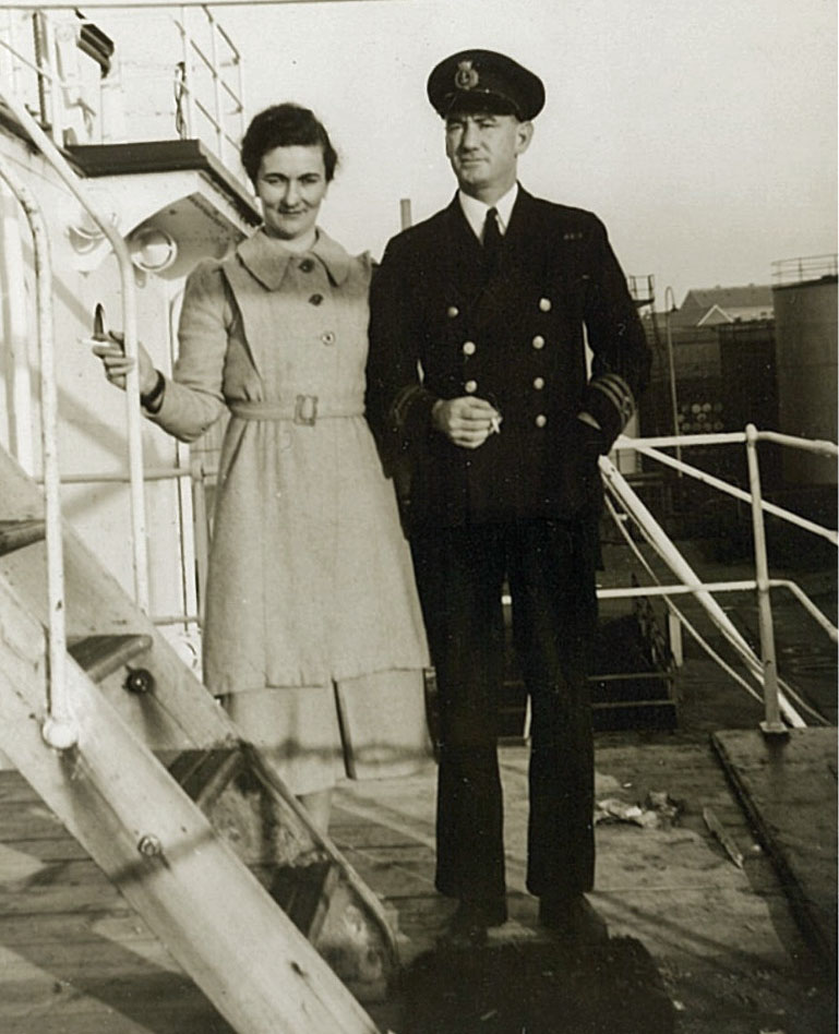 Beatrice and Lyndsay 1937